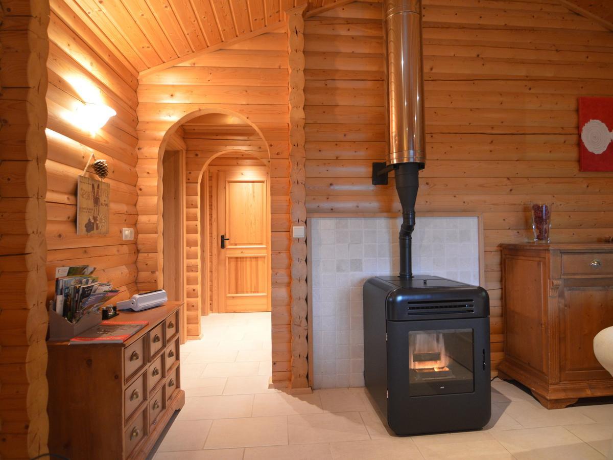 Charming Chalet With Private Garden In Stavelot Hockai Exterior photo